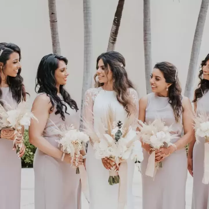 10 Must-Have Wedding Accessories for Every Modern Bride