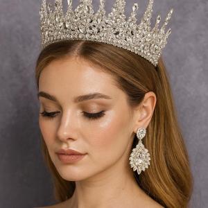 Luxury Crystal Bridal Crown & Earrings Set – Royal Wedding Accessories